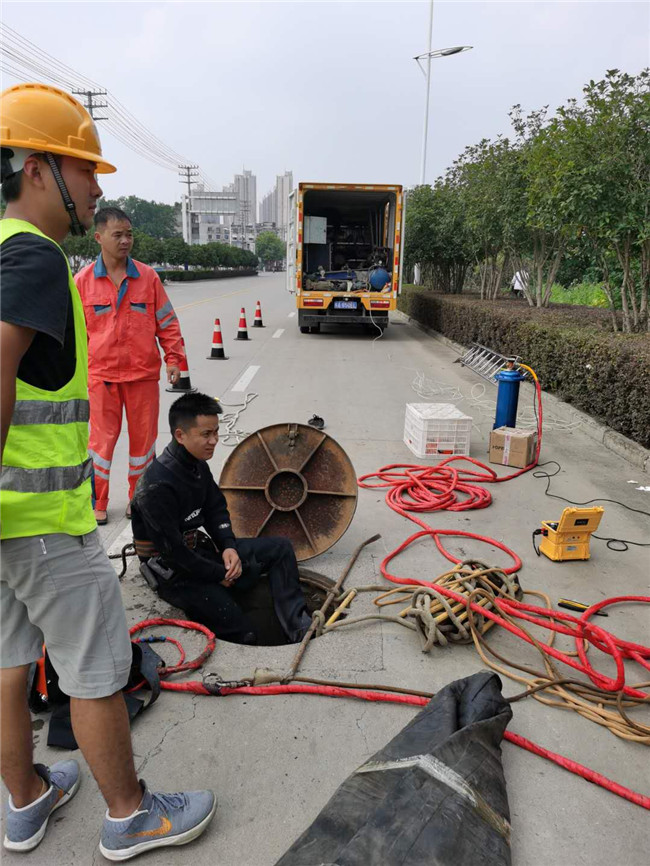 安龙翻衬法管道修复技术主要工序